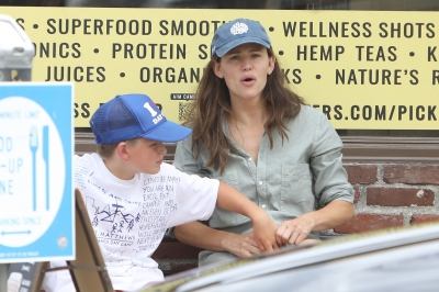 Click to view full size image
==============
Out-and-About-with-Samuel-July-28-024.jpg Out-and-About-with-Samuel-July-28-024.jpg