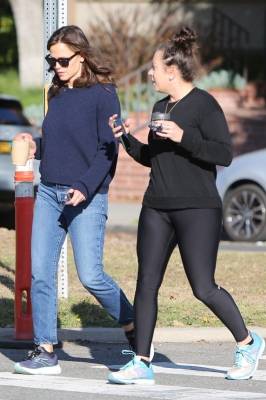 Out-and-About-Los-Angeles-May-12-004.jpg