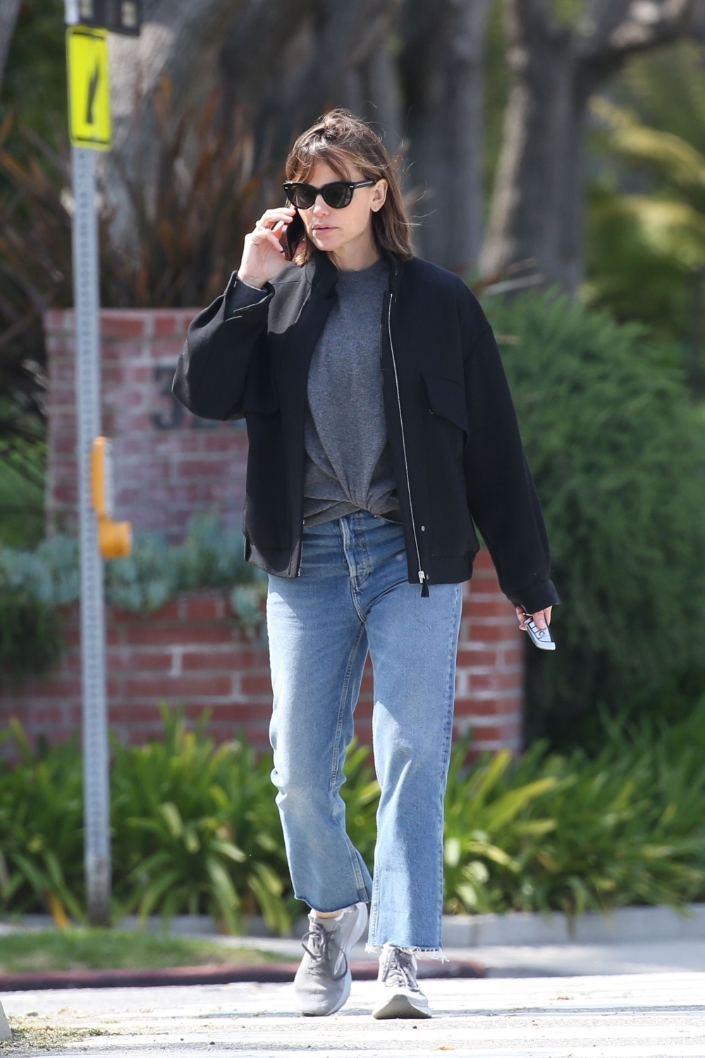 Click to view full size image
==============
April-17-Out-and-About-with-Samuel-In-Santa-Monica-024.jpg April-17-Out-and-About-with-Samuel-In-Santa-Monica-024.jpg