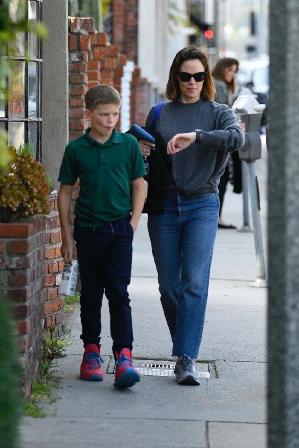 Click to view full size image
==============
April-17-Out-and-About-with-Samuel-In-Santa-Monica-122.jpg April-17-Out-and-About-with-Samuel-In-Santa-Monica-122.jpg