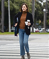 Filename=24-April-Out-and-About-in-LA-17.jpg
Filesize=518KiB
Dimensions=1842x2545
Date added=Apr 28, 2023 24-April-Out-and-About-in-LA-17.jpg