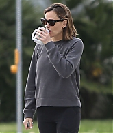 April-25-Out-and-About-in-Santa-Monica-01.jpg
