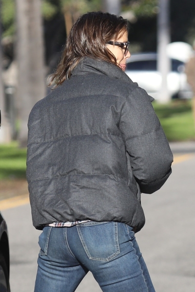 January-19-Out-and-About-in-Santa-Monica-007.jpg