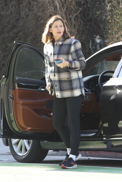 January-19-Out-and-About-in-Santa-Monica-058.jpg