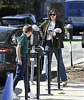 24-Mar-Out-and-About-in-Santa-Monica-with-Samuel-12.jpg