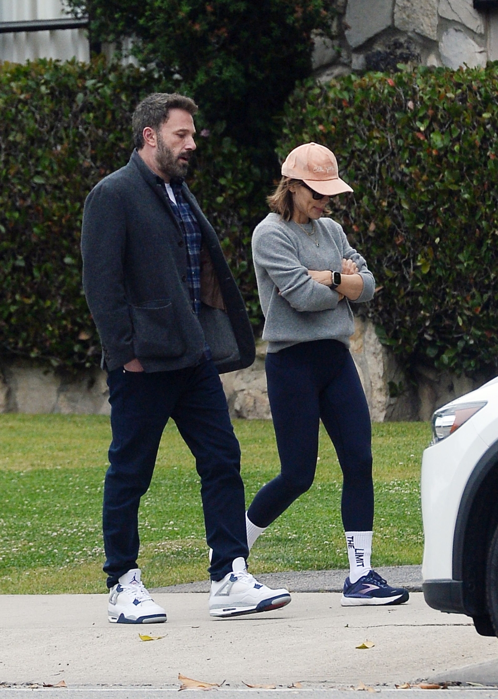 17-Spotted-with-Ben-Affleck-in-LA-01.jpg