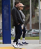 17-Spotted-with-Ben-Affleck-in-LA-13.jpg