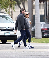 17-Spotted-with-Ben-Affleck-in-LA-30.jpg