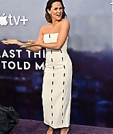 13-April-The-Last-Thing-He-Told-Me-Premiere-Red-Carpet-348.jpg