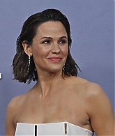 13-April-The-Last-Thing-He-Told-Me-Premiere-Red-Carpet-398.jpg