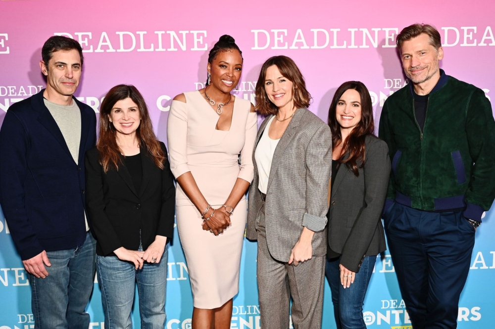 Click to view full size image
==============
14-April-AppleTV-Screening-Event-The-Last-Thing-He-Told-Me-11.jpg 14-April-AppleTV-Screening-Event-The-Last-Thing-He-Told-Me-11.jpg