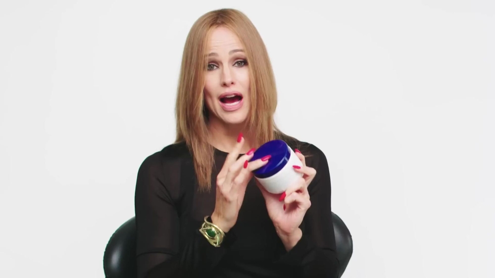 Click to view full size image
==============
Jennifer-Reacts-to-Tik-Tok-Trends-Allure-116.jpg Jennifer-Reacts-to-Tik-Tok-Trends-Allure-116.jpg