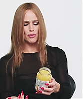 Jennifer-Reacts-to-Tik-Tok-Trends-Allure-491.jpg