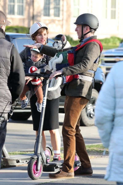Click to view full size image
==============
On-Set-February-22-041.jpg On-Set-February-22-041.jpg