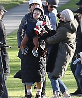 Filename=On-Set-February-22-032.jpg
Filesize=149KiB
Dimensions=695x1043
Date added=Feb 24, 2023 On-Set-February-22-032.jpg