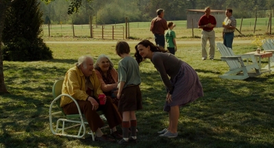 Click to view full size image
==============
The-Odd-Life_of-Timothy-Green-0675.jpg The-Odd-Life_of-Timothy-Green-0675.jpg