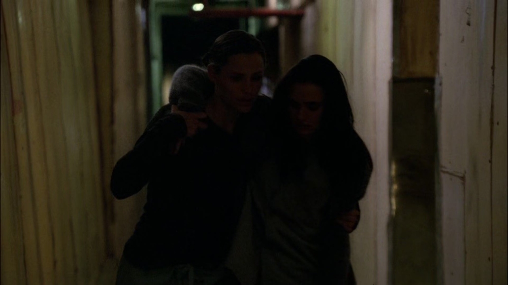 Click to view full size image
==============
20-Blood-Ties-302.jpg 20-Blood-Ties-302.jpg