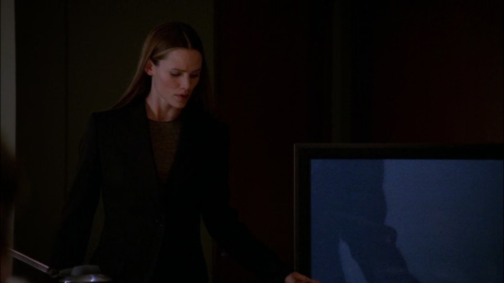 17-A-Dark-Turn-039.jpg