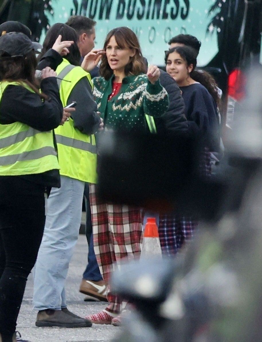 On-Set-January-24-15.jpg On-Set-January-24-15.jpg