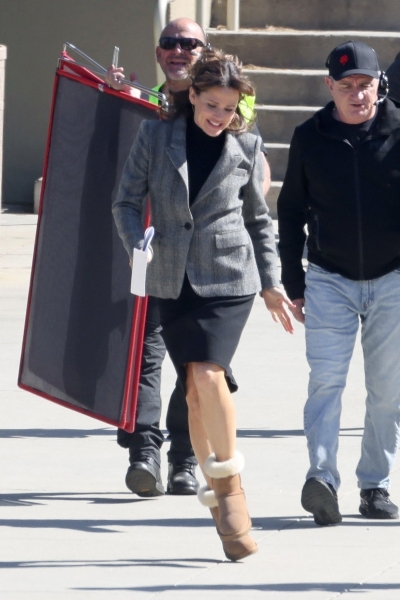 Click to view full size image
==============
On-Set-February-15-09.jpg On-Set-February-15-09.jpg