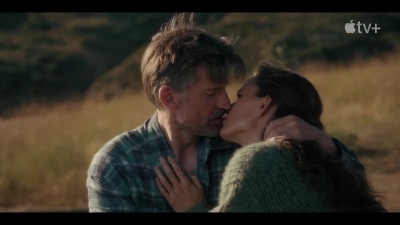 Official-Trailer-The-Last-Thing-He-Told-Me-54.jpg