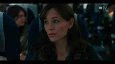Official-Trailer-The-Last-Thing-He-Told-Me-74.jpg