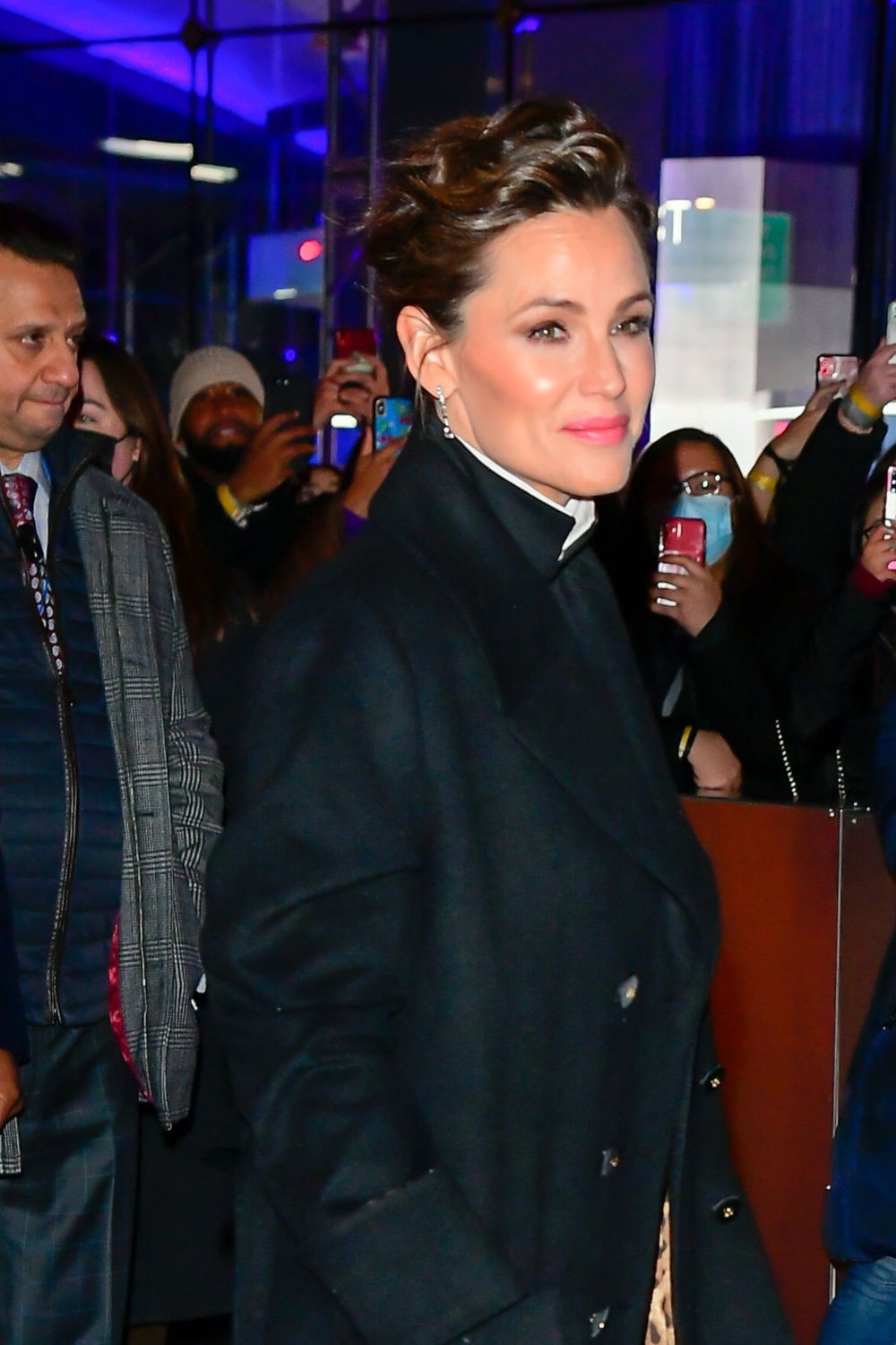 Click to view full size image
==============
Feb-28-Arrives-_to-the-premiere-of-The-Adam-Project-at-NY_-_01.jpg Feb-28-Arrives-_to-the-premiere-of-The-Adam-Project-at-NY_-_01.jpg
