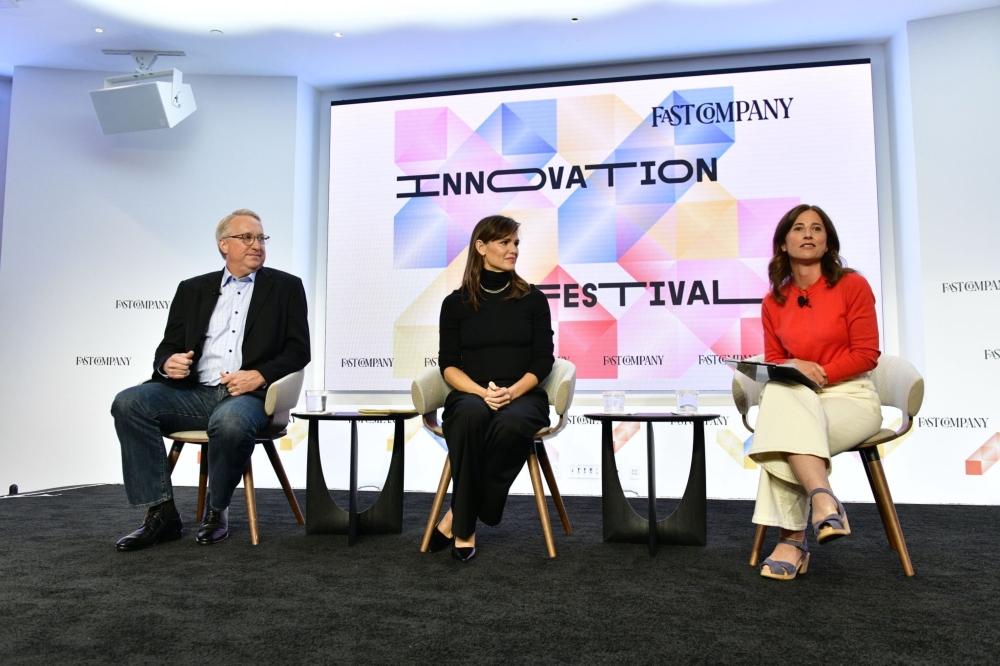 Click to view full size image
==============
Set-22-The-Fast-Company-Innovation-Festival_-_Day-3-14.jpg Set-22-The-Fast-Company-Innovation-Festival_-_Day-3-14.jpg