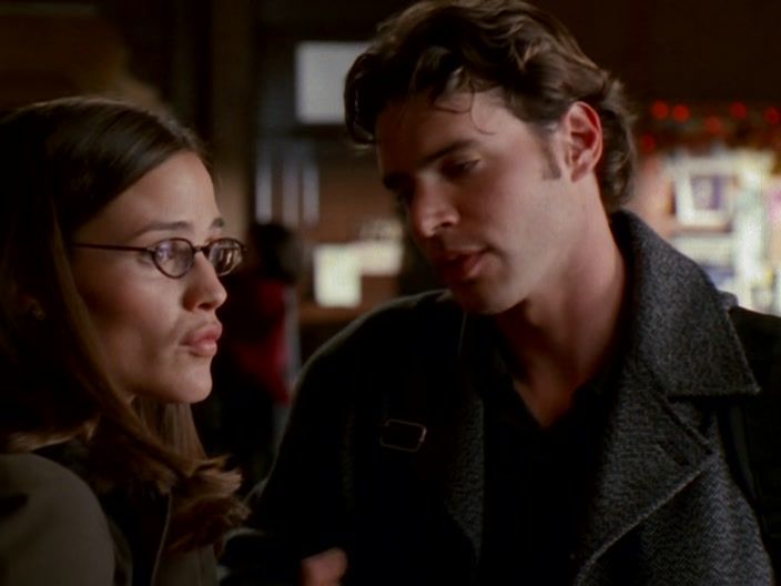 S01E09-Thanksgiving-030.jpg