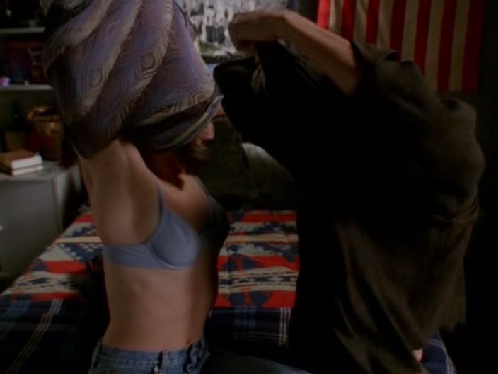 S01E09-Thanksgiving-038.jpg S01E09-Thanksgiving-038.jpg
