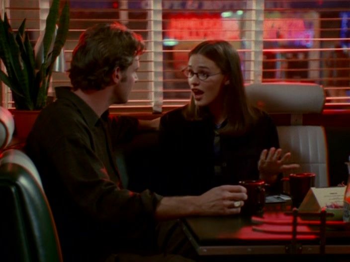 S01E09-Thanksgiving-066.jpg S01E09-Thanksgiving-066.jpg