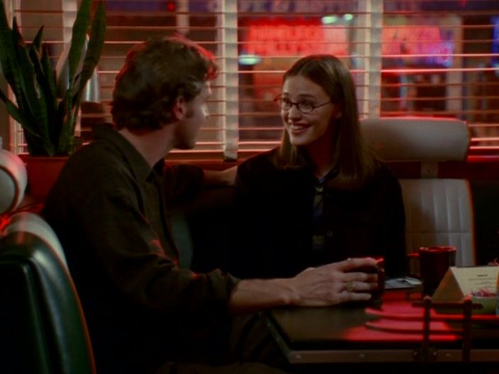 S01E09-Thanksgiving-068.jpg