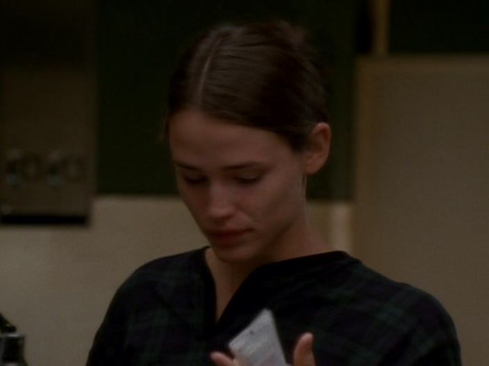 S01E09-Thanksgiving-095.jpg