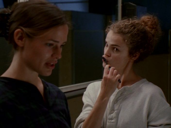 S01E09-Thanksgiving-108.jpg