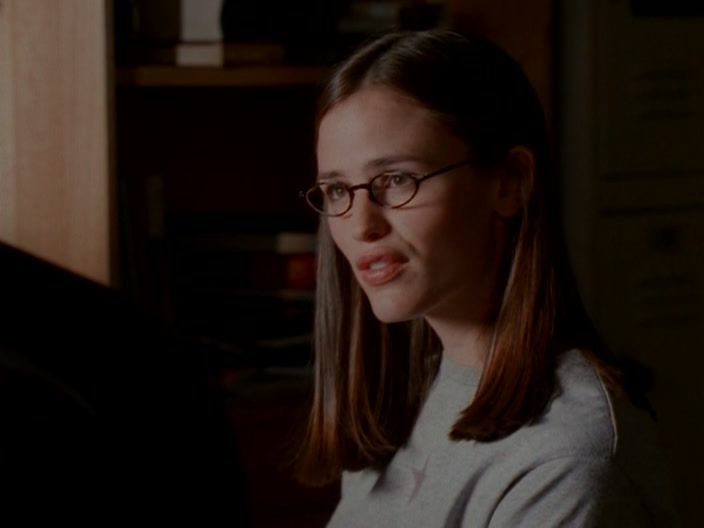 S01E09-Thanksgiving-175.jpg