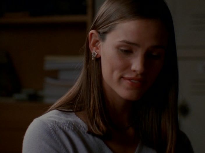 S01E09-Thanksgiving-213.jpg S01E09-Thanksgiving-213.jpg