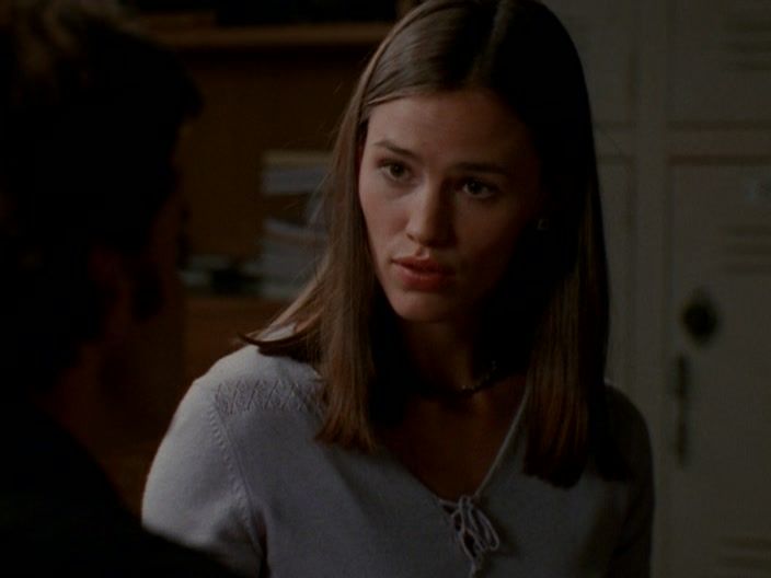 S01E09-Thanksgiving-235.jpg S01E09-Thanksgiving-235.jpg
