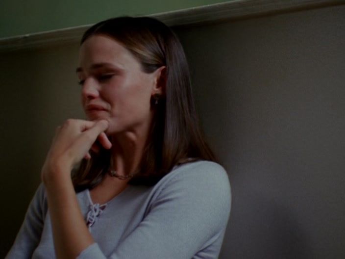 S01E09-Thanksgiving-252.jpg S01E09-Thanksgiving-252.jpg