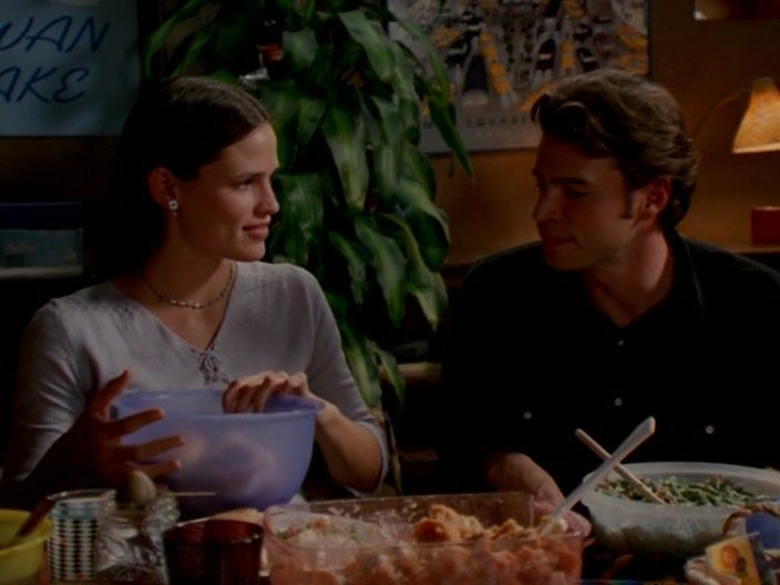 S01E09-Thanksgiving-276.jpg