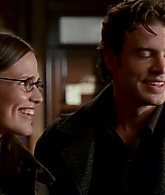 S01E09-Thanksgiving-013.jpg
