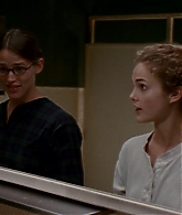 S01E09-Thanksgiving-092.jpg