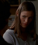 S01E09-Thanksgiving-204.jpg