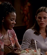 S01E09-Thanksgiving-282.jpg