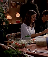 S01E09-Thanksgiving-292.jpg