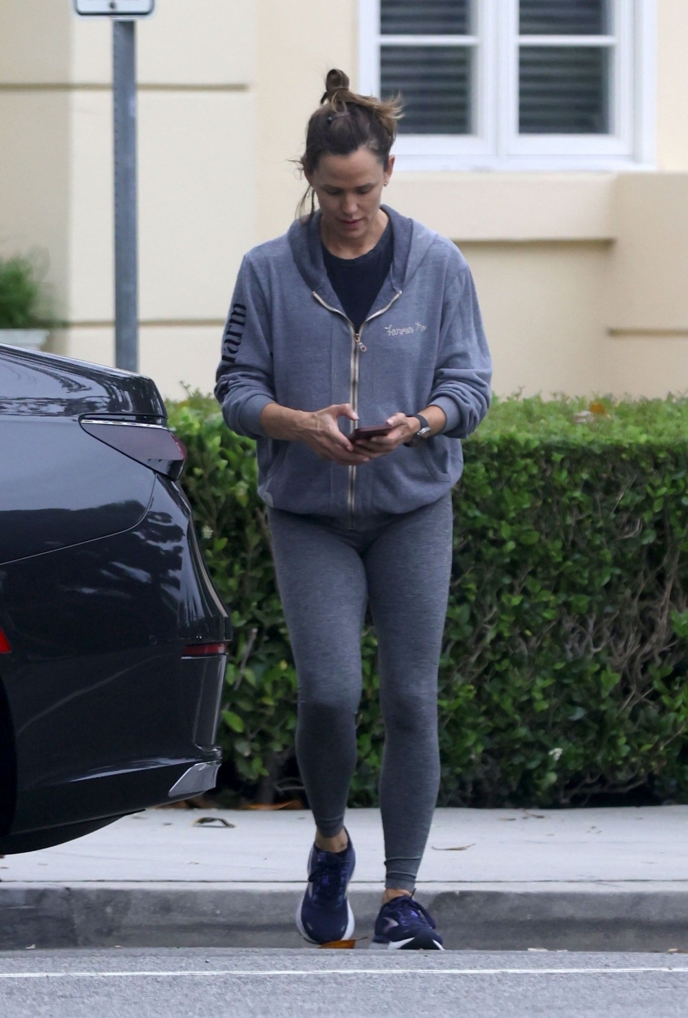 01-June-Out-and-About-in-Los-Angeles-05.jpg