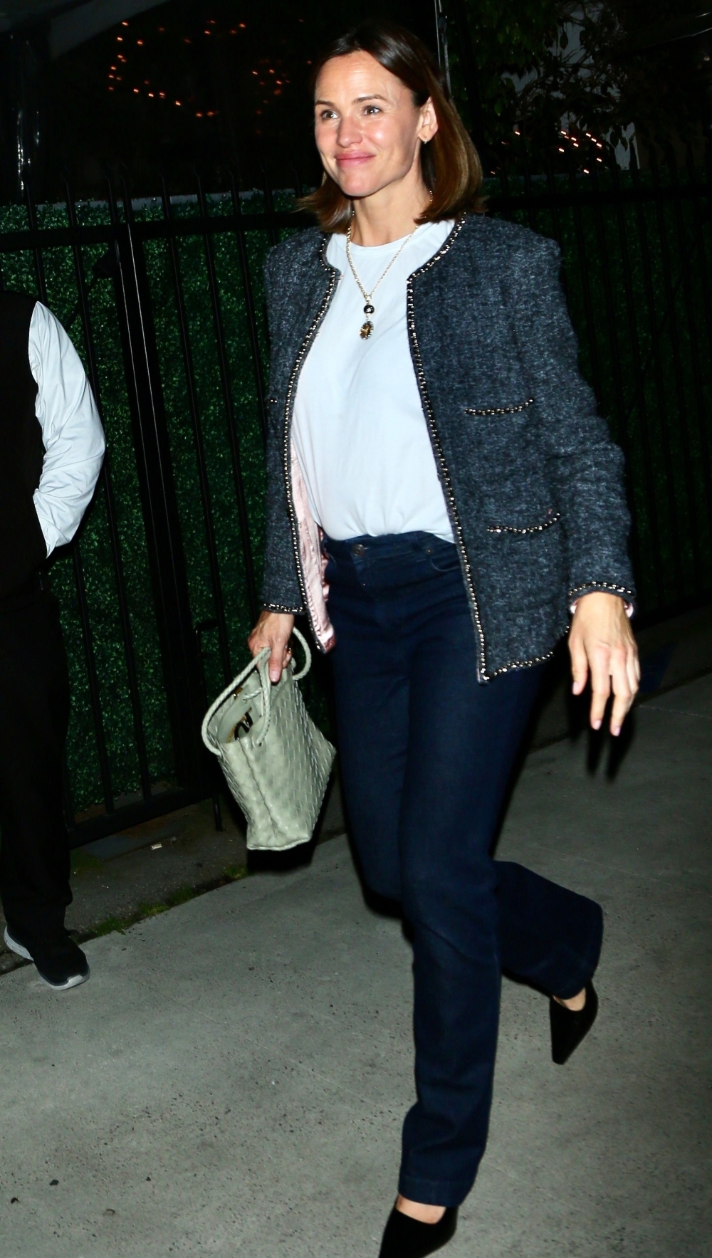 Click to view full size image
==============
01-June-Steps-out_to-dinner-with-friends-at-Giorgio-Baldi-in-Santa-Monica-40.jpg 01-June-Steps-out_to-dinner-with-friends-at-Giorgio-Baldi-in-Santa-Monica-40.jpg