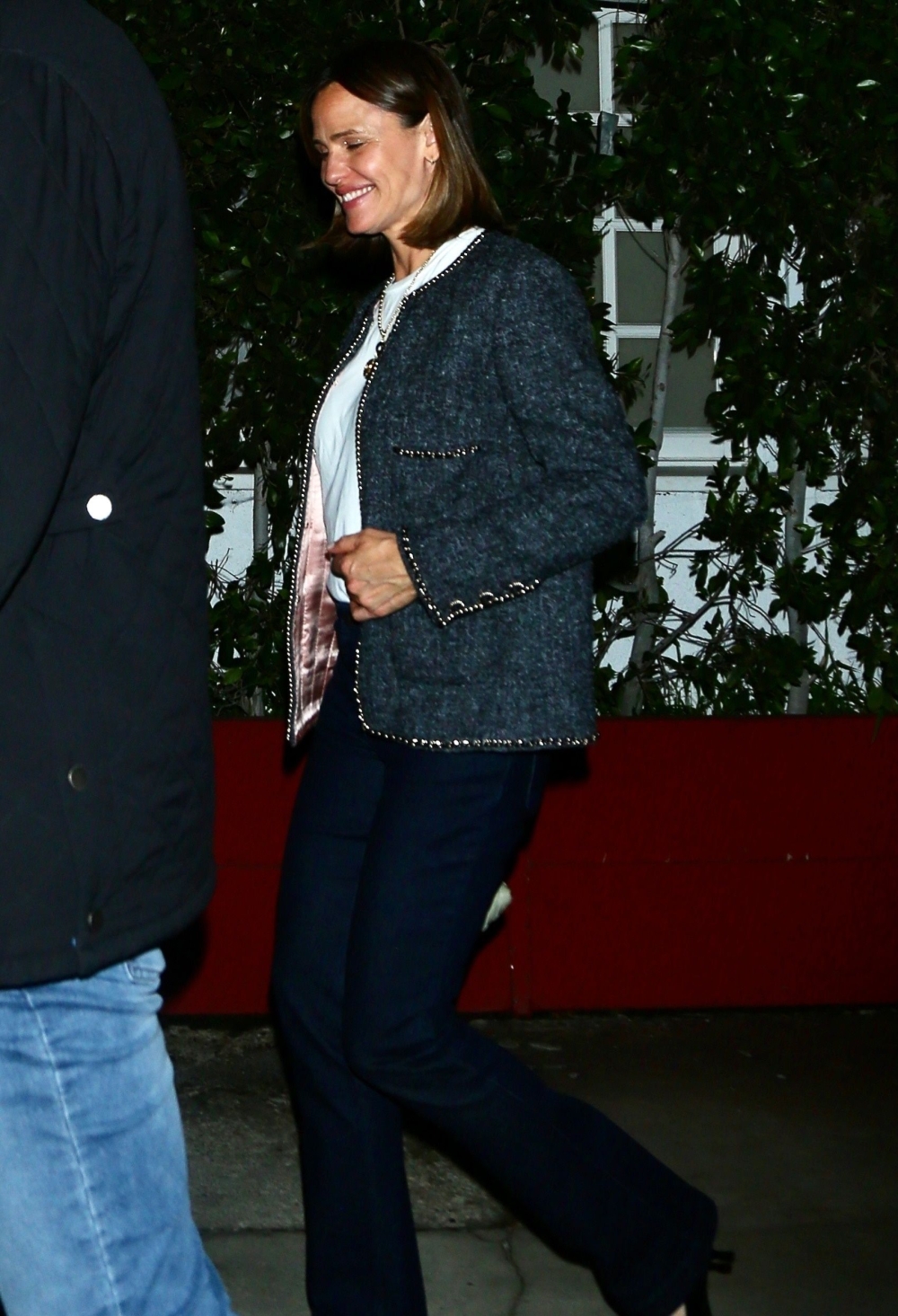 01-June-Steps-out_to-dinner-with-friends-at-Giorgio-Baldi-in-Santa-Monica-54.jpg