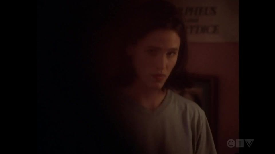 1x01-The-Time-She-Came-to-New-York-013.jpg 1x01-The-Time-She-Came-to-New-York-013.jpg