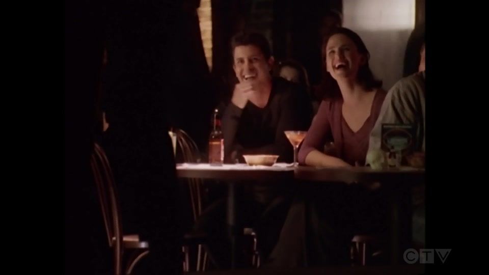 1x01-The-Time-She-Came-to-New-York-144.jpg 1x01-The-Time-She-Came-to-New-York-144.jpg