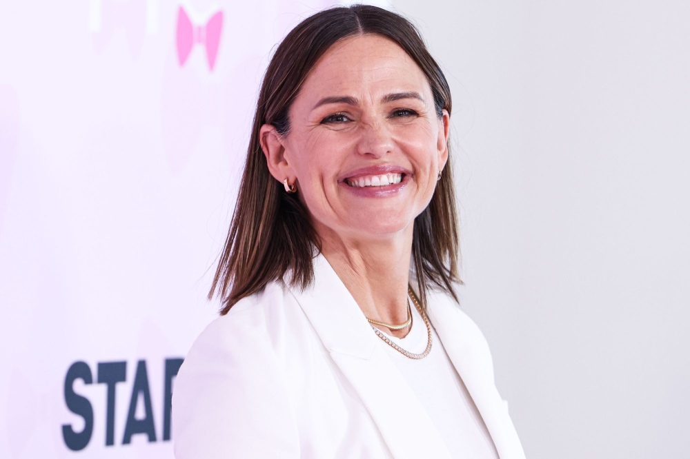 Click to view full size image
==============
June-03-_Party_Down-Season-3-FYC-Event-Red-Carpet-289.jpg June-03-_Party_Down-Season-3-FYC-Event-Red-Carpet-289.jpg